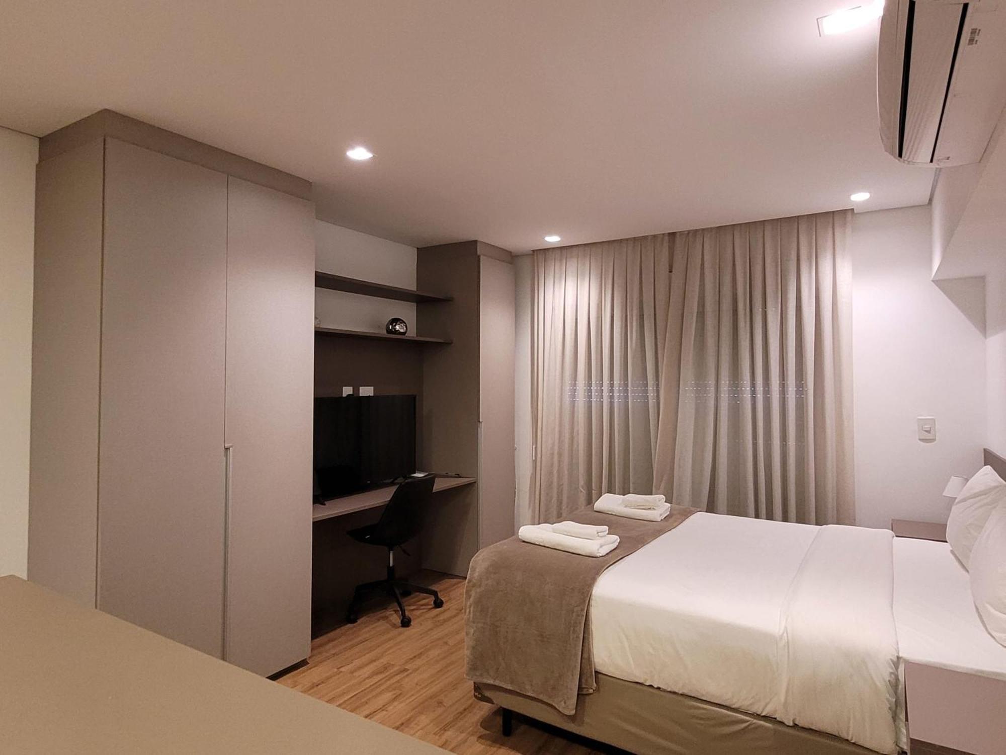 Moderno, Confortavel E Completo No Centro Apm1606 * São Paulo